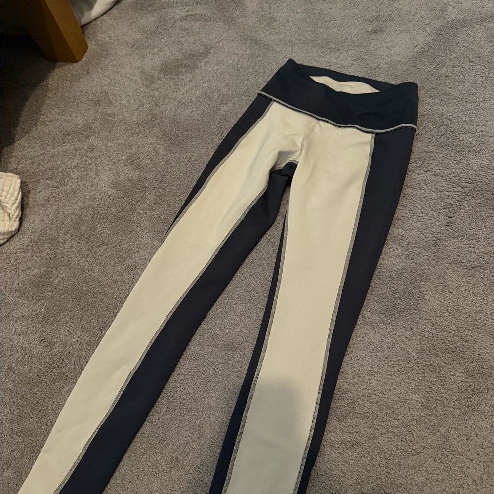 Tan Lines Leggings